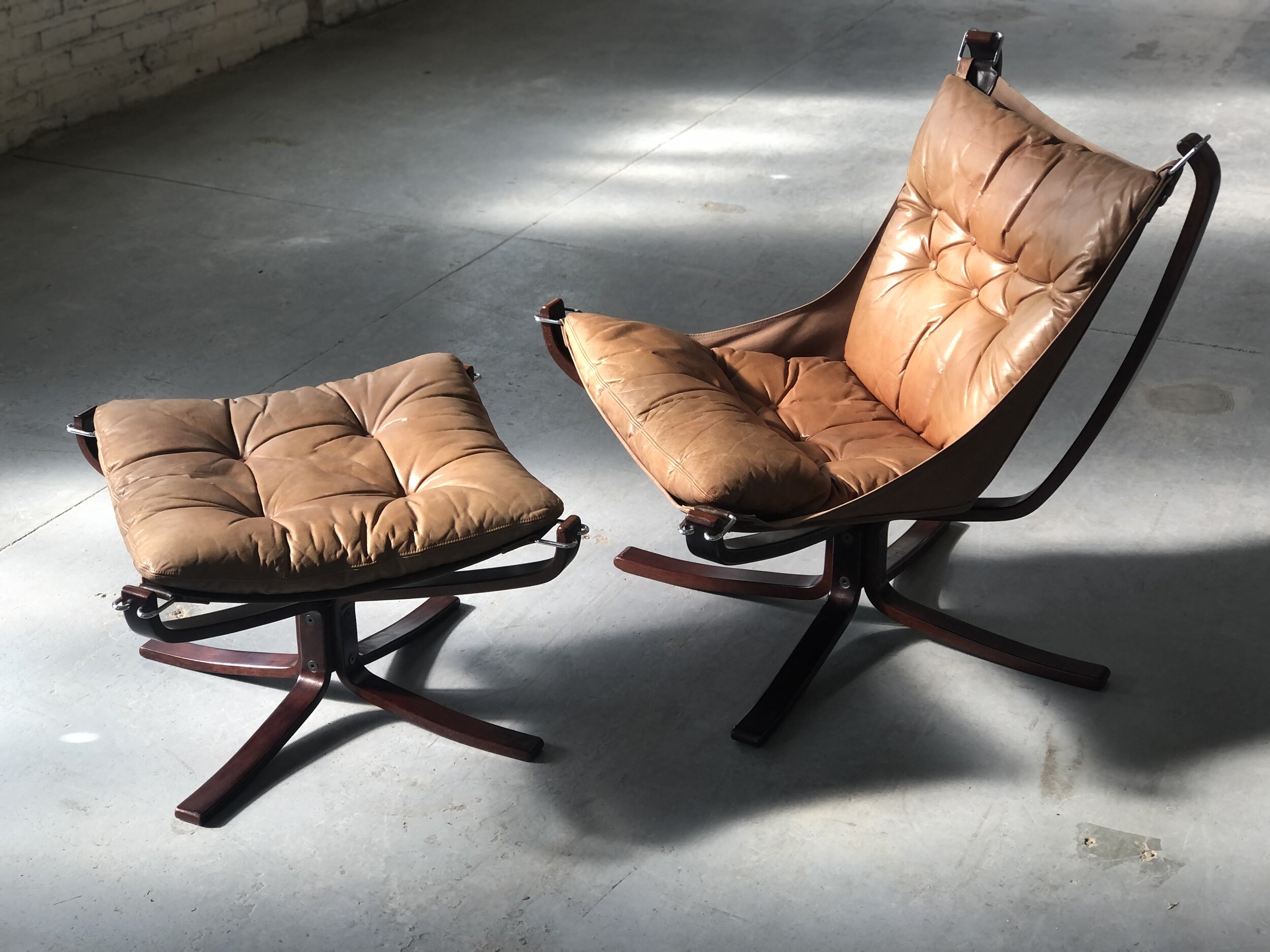 Sigurd+Ressell+Falcon+Lounge+